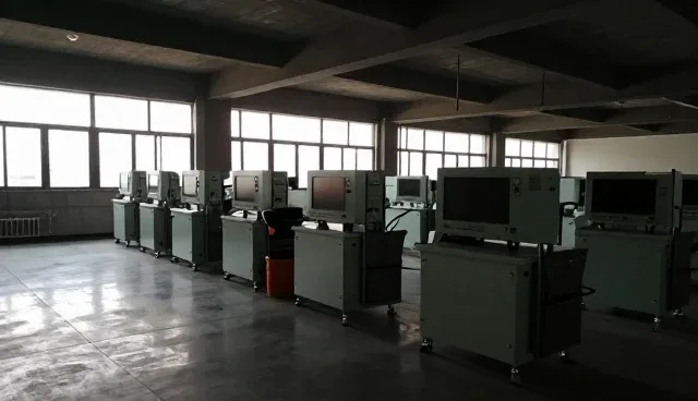 提升门窗设备效率的维护策略与实践